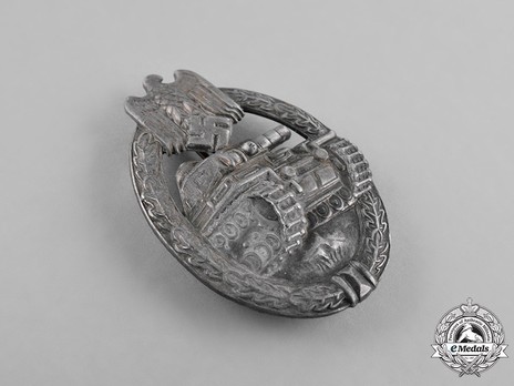 Panzer Assault Badge, in Silver, by B. H. Mayer Obverse