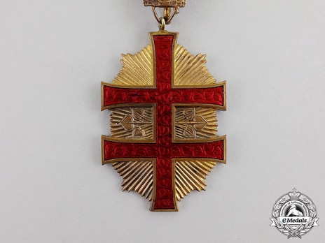 Order of the Military Victory Cross, Type II, Grand Cross Obverse