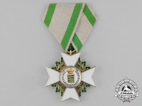 Order of Merit, Type I, Civil Division, I Class Knight (for nationals, in gold) Obverse