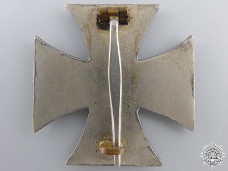 Iron Cross I Class, by Steinhauer & Lück (unmarked, magnetic) Reverse
