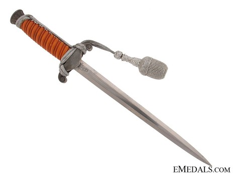 German Army WKC-made Late Version Officer’s Dagger Reverse
