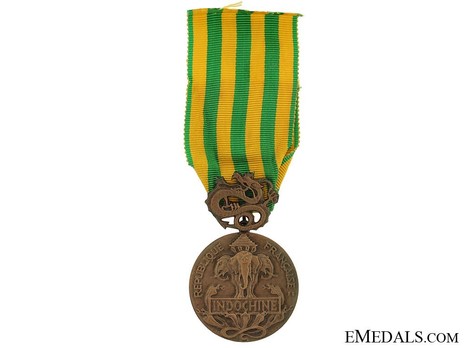 Bronze Medal (stamped "GC" "LM") Obverse
