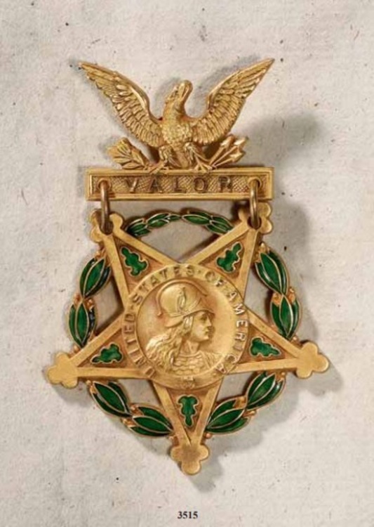 Medal+of+honour%2c+army%2c+1943%2c+obv+