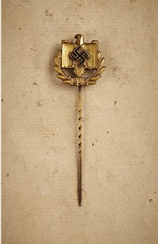 NSRL Honour Pin, in Bronze Obverse