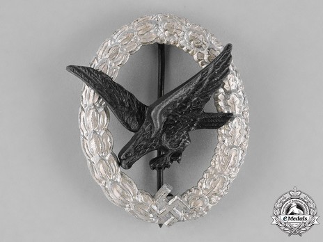 Air Gunner & Flight Engineer Badge, by Assmann (in aluminum) Obverse