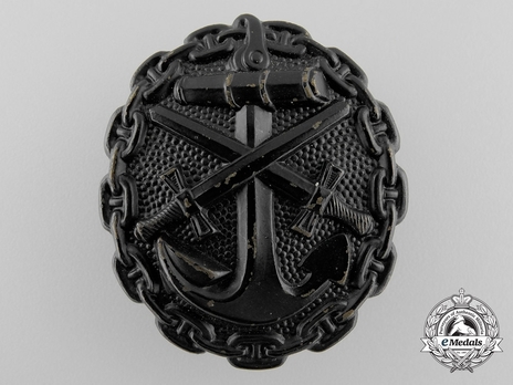 Naval Wound Badge, in Black (in tombac) Obverse