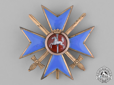 Dukely Order of Henry the Lion, Officer Cross with Swords Obverse