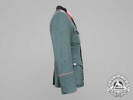 German Army Armoured Officer's Piped Field Tunic Right Side