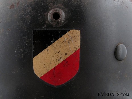 Luftwaffe Steel Helmet M35 Shield Detail