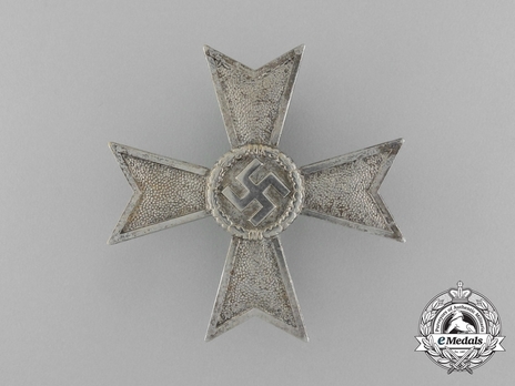 War Merit Cross I Class without Swords, by O. Schickle (L/15)