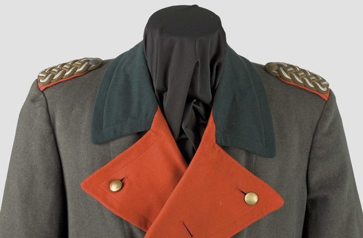 German Army Greatcoat (General version) Obverse Detail