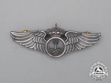 Pilot's Wings (with silvered metal. c.1970) Obverse