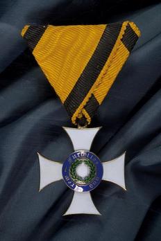 Order of Military Merit, Type III, Knight's Cross (1914-1918 version, in silver gilt) Obverse