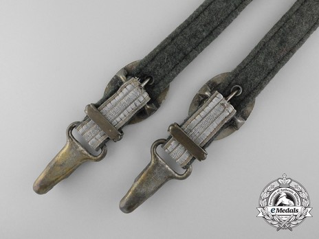 German Army Dagger Hangers Fittings Reverse Detail