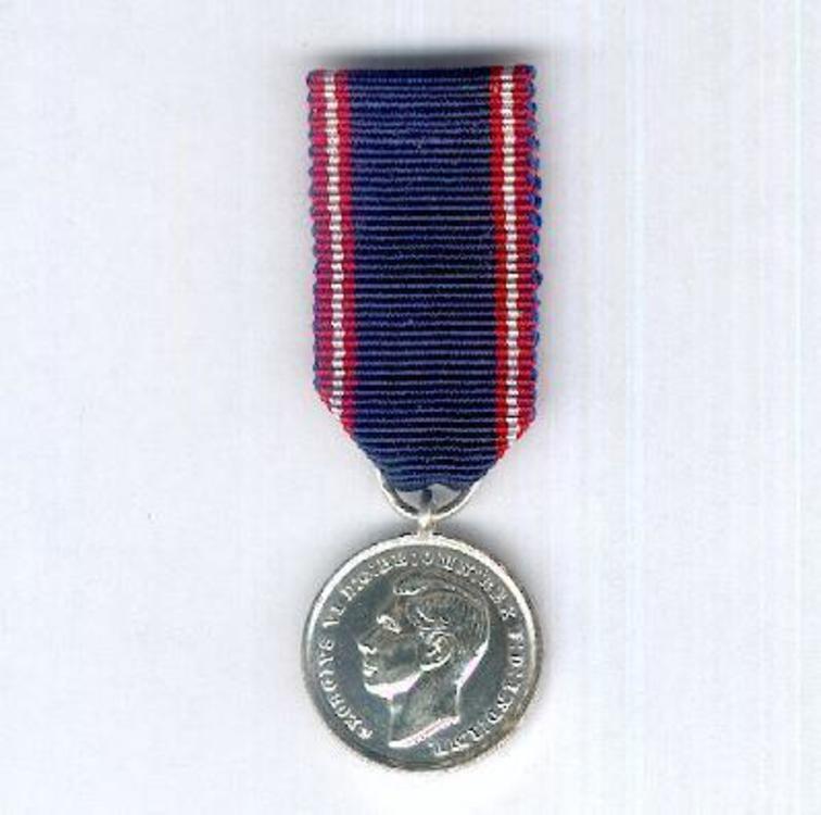 Miniature silver medal 1936 1948 obverse 1