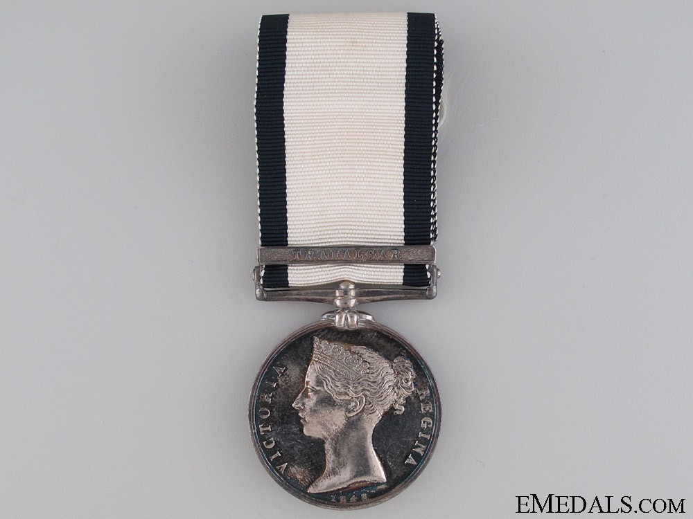 Silver medal with trafalgar clasp obverse1