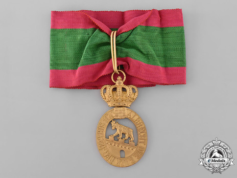 Order of Albert the Bear, Commander (with crown) Reverse