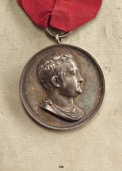 Merit Medal, Type I, in Silver Obverse