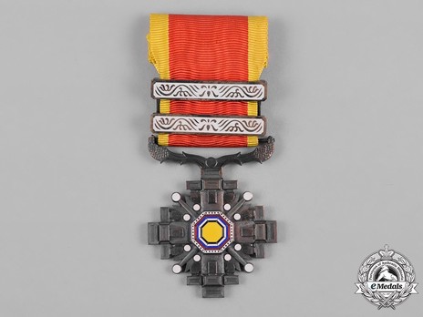 Order of the Pillars of the State, IV Class Officer
