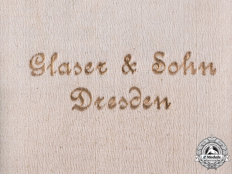 Glaser & Sohn on Case