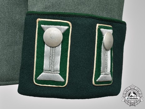 German Army Administrative Officer's Dress Tunic Cuff Detail