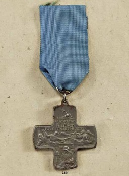 Cross for Military Pigeon Services Reverse