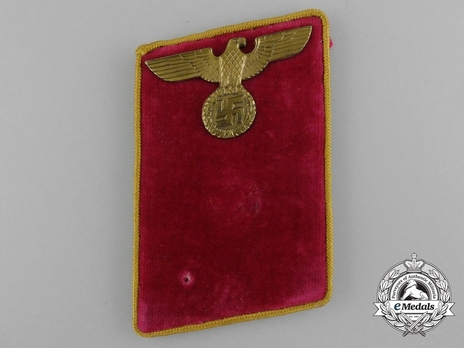 NSDAP Politischer Leiter-Anwärter (Parteimitglied) Type IV Reich Level Collar Tabs Obverse