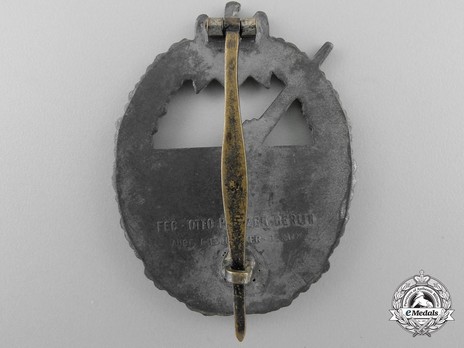 Coastal Artillery War Badge, by C. E. Juncker (in zinc) Reverse