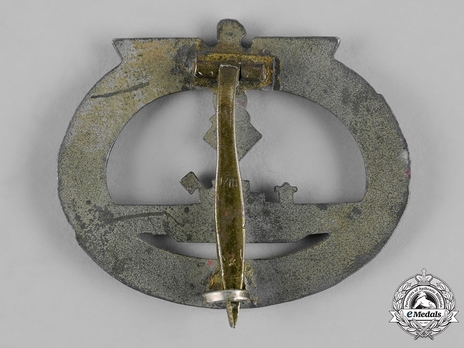 Submarine War Badge, by B. H. Mayer (in tombac) Reverse