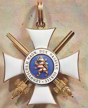 Order of Philip the Magnanimous, Type II, II Class Knight's Cross with Swords (version 1) Obverse