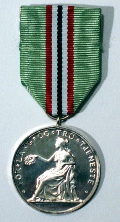 324px medaljen for lang og tro tjeneste advers