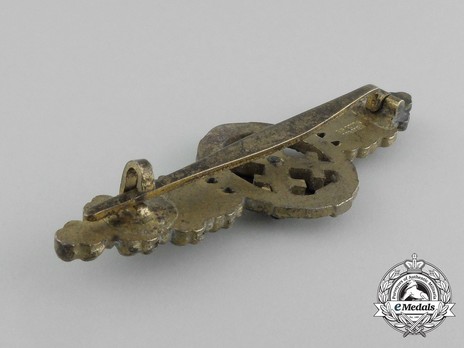 Air-to-Ground Support Clasp, in Gold Reverse