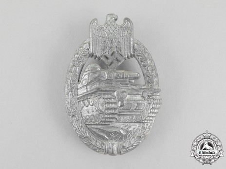Panzer Assault Badge, in Silver, by E. F. Wiedmann (in zinc) Obverse