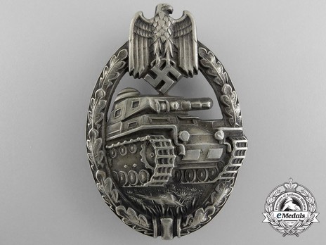 Panzer Assault Badge, in Silver, by C. E. Juncker (in nickel silver) Obverse