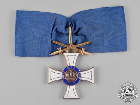 Order of the Crown, Military Division, Type II, II Class Cross (swords on ring, in gold) Obverse