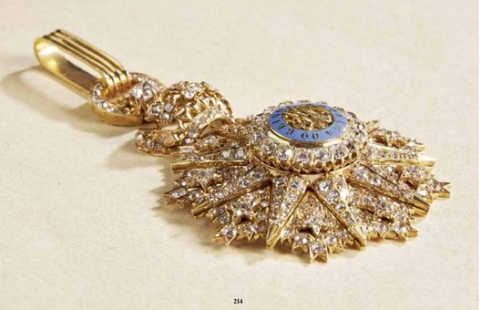Military Order of the Immaculate Conception of Vila Viçosa, Grand Cross (with Diamonds)
