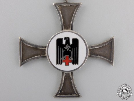 German Red Cross Nurse's Cross, IV Class Obverse