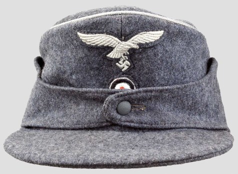 Luftwaffe Officer Ranks Visored Field Cap (Mountain Cap pattern) Obverse