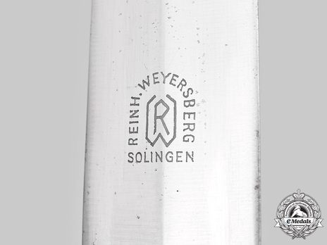 NSKK M36 Chained Service Dagger by R. Weyersberg Maker Mark