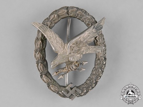 Radio Operator & Air Gunner Badge, by Jmme (in tombac) Obverse