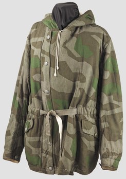 German Army Winter Jacket (Green Camouflage version) Green Side Obverse