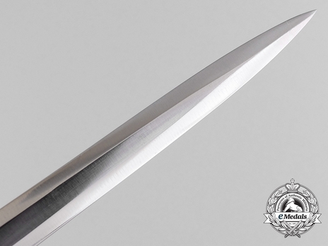 Diplomatic Corps Official's Dagger Blade Tip Detail