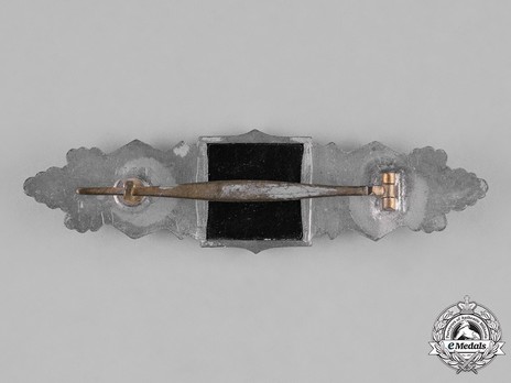 Close Combat Clasp, in Silver, by Funcke & Brüninghaus Reverse