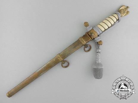 Kriegsmarine Carl Eickhorn-made 2nd model Officer’s Dagger Obverse in Scabbard
