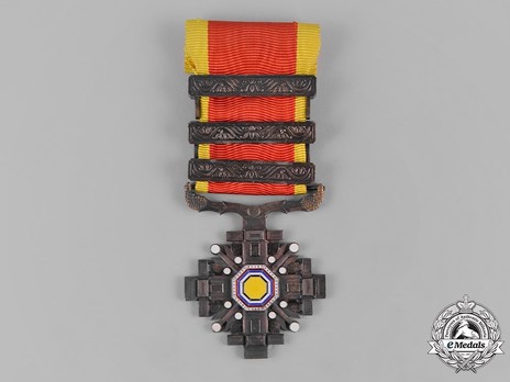Order of the Pillars of the State, VI Class Obverse