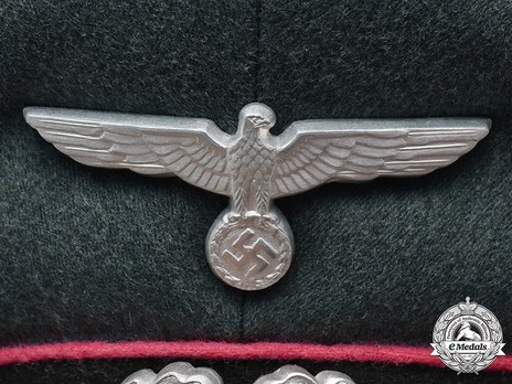 German Army Armoured Officer's Visor Cap Eagle Detail