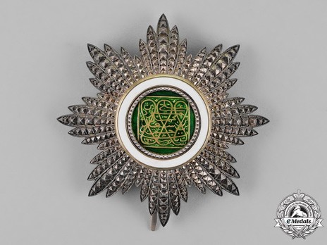 Order of the Brilliant Star of Zanzibar, Type VI, I Class Breast Star Obverse