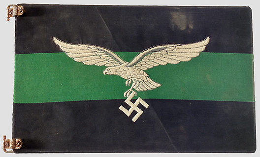 Luftwaffe Regiment Control Flag (Hermann Göring Divison version) Obverse
