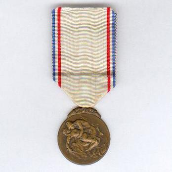 Bronze Medal (stamped "M DELANNOY") Obverse