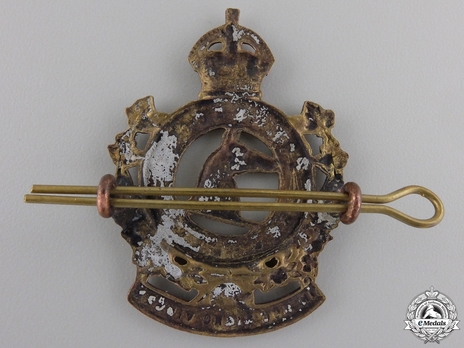 Sherbrooke Regiment Other Ranks Cap Badge Reverse